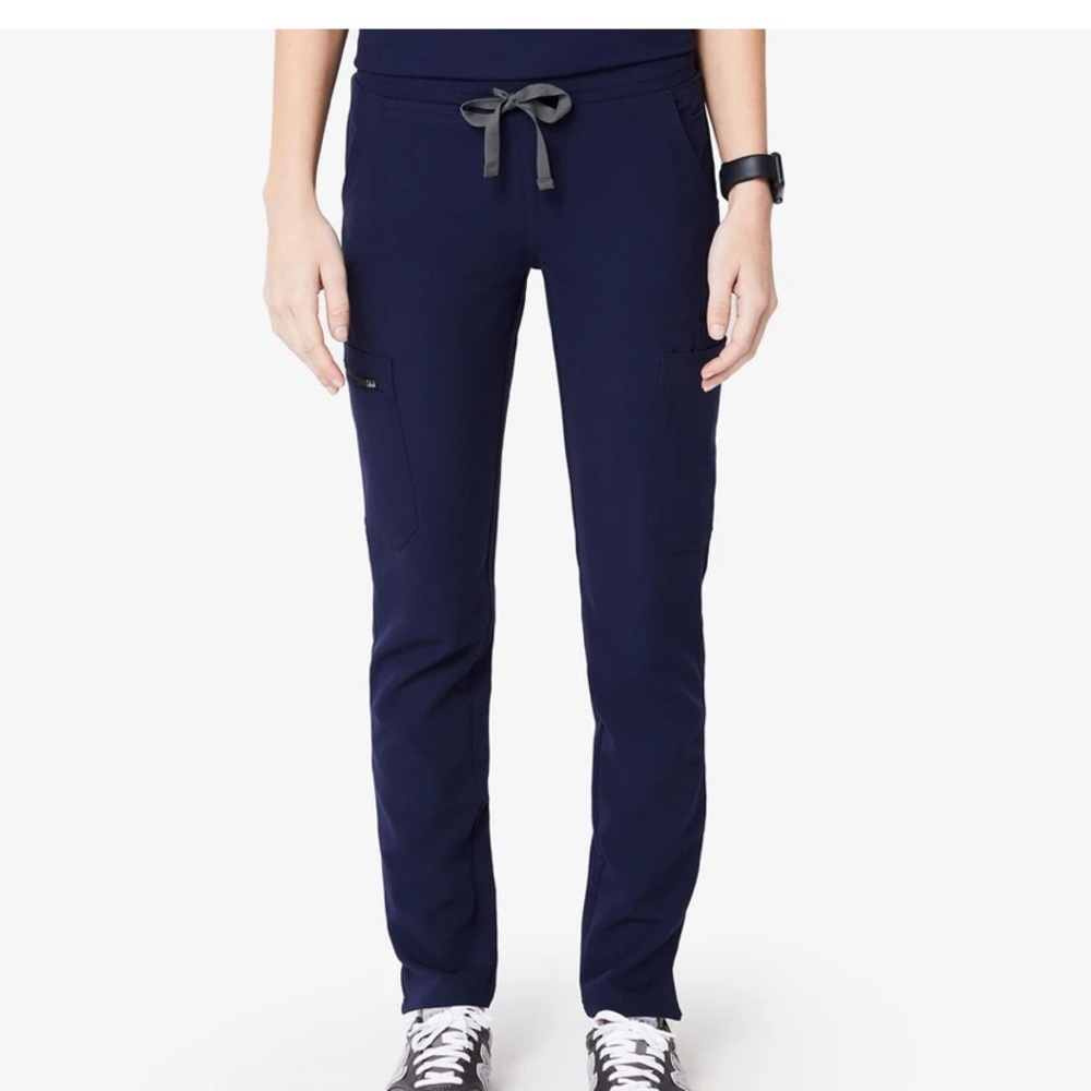 Scrub bottoms